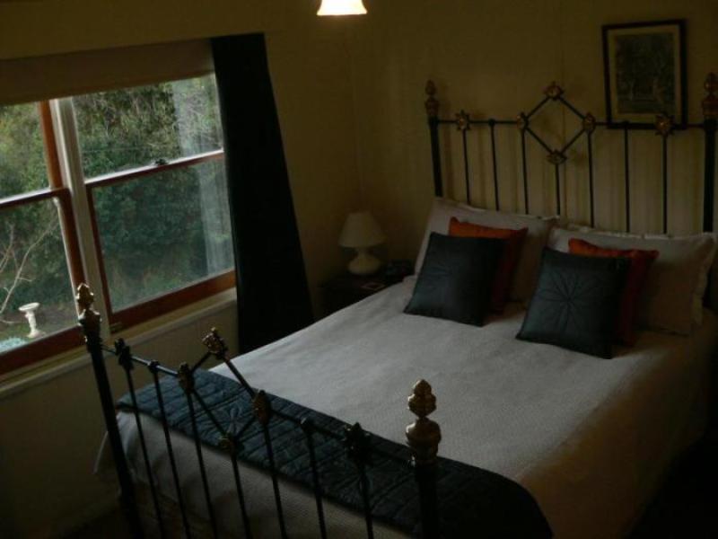 Redcliffe House Colonial Bed & Breakfast Swansea Exterior photo