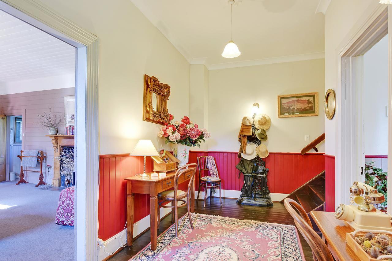 Redcliffe House Colonial Bed & Breakfast Swansea Exterior photo